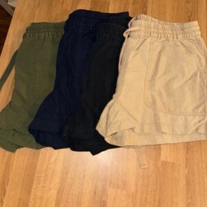 Women’s J. crew linen shorts, Bundle of 4 ,
Size Small